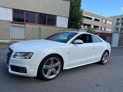 Begagnad Audi A5 Ambiente 170 HK (125 kW) 2010 Vit Sportkupé