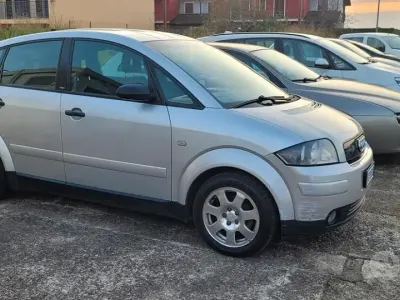 Usata Audi A2 75 CV (55 kW) 2005 Grigio Utilitaria