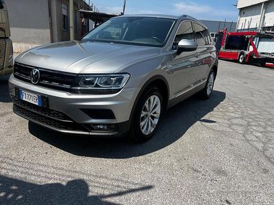 Usata VW Tiguan 150 CV (110 kW) 2019 Grigio SUV
