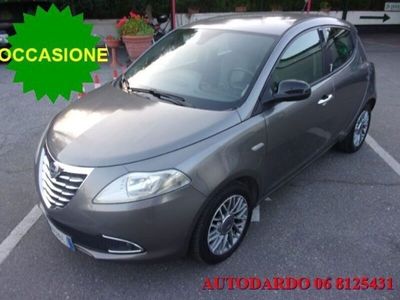 usata Lancia Ypsilon 1.2 69 CV 5 porte S&S Platinum