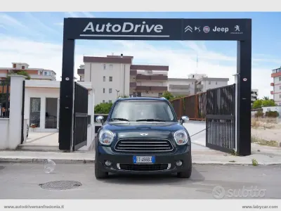 Usata Mini Cooper D Countryman 111 CV (81 kW) 2013 Verde SUV