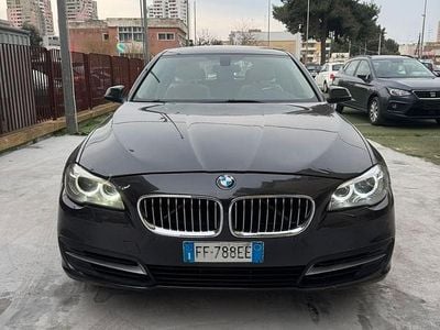 Usata BMW 520 Luxury Line 190 CV (139 kW) 2016 Grigio Station wagon