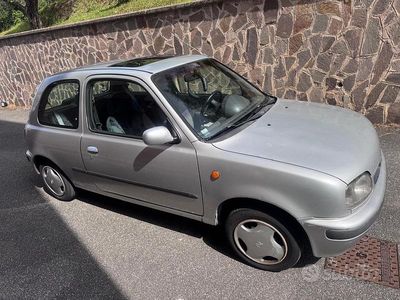 Usata Nissan Micra 75 CV (55 kW) 1996 Grigio Utilitaria