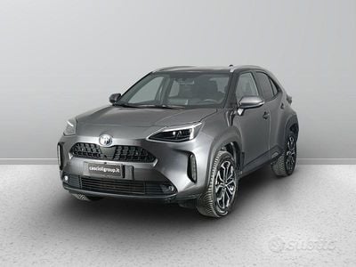 Usata Toyota Yaris Cross Trend 116 CV (85 kW) 2022 Dark grey SUV