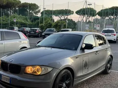 Usata BMW 118 143 CV (105 kW) 2011 Utilitaria