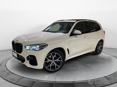 Usata BMW X5 M Sport 286 CV (210 kW) 2022 Alpinewhite SUV