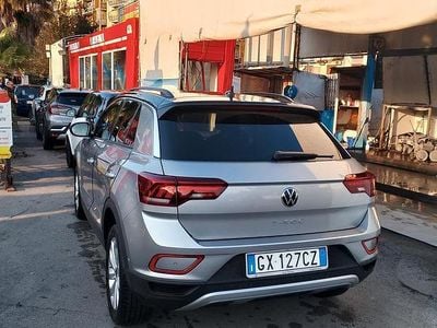 Usata VW T-Roc Edition 116 CV (85 kW) 2024 Grigio SUV