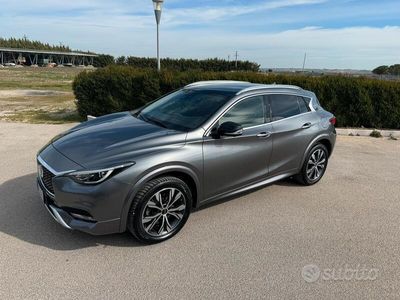 usata Infiniti QX30 QX302.2d Premium Tech awd dct