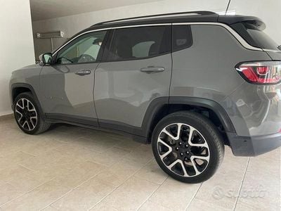 Usata Jeep Compass Limited 140 CV (102 kW) 2020 Verde SUV