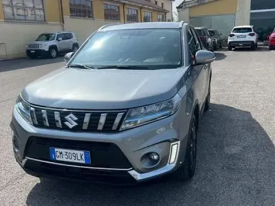 Usata Suzuki Vitara 129 CV (94 kW) 2023 Grigio SUV