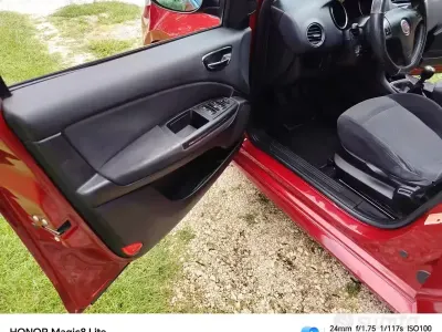 Usata Fiat Bravo 120 CV (88 kW) 2009 Rosso Utilitaria