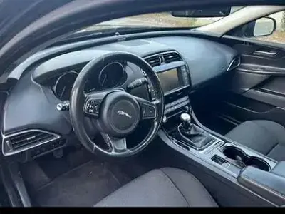 Usata Jaguar XE 163 CV (119 kW) 2017 Berlina