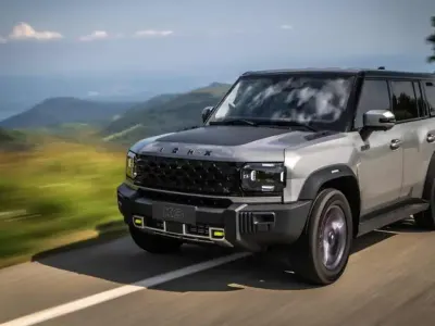 Nuova ICH-X K3 244 CV (179 kW) 2026 Giallo SUV