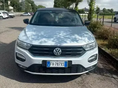 Usata VW T-Roc 116 CV (85 kW) 2019 Bianco SUV
