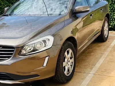 Usata Volvo XC60 Kinetic 136 CV (100 kW) 2013 SUV