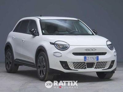 Usata Fiat 600 La Prima 110 CV (80 kW) 2025 Bianco gelato pastello SUV