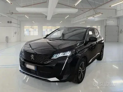 Usata Peugeot 3008 Allure 130 CV (95 kW) 2022 Nero SUV