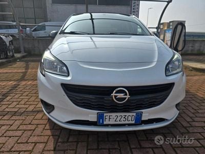 Usata Opel Corsa 90 CV (66 kW) 2016 Bianco Utilitaria