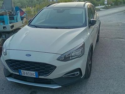 Usata Ford Focus 120 CV (88 kW) 2020 Grigio Station wagon