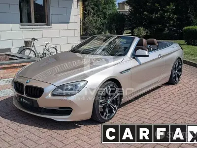Usata BMW 640 Cabriolet Efficient Dynamics 320 CV (235 kW) 2013 Giallo Cabrio