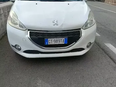 Usata Peugeot 208