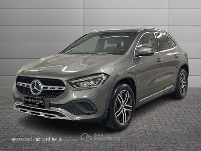 Usata Mercedes GLA200 150 CV (110 kW) 2020 Gray SUV