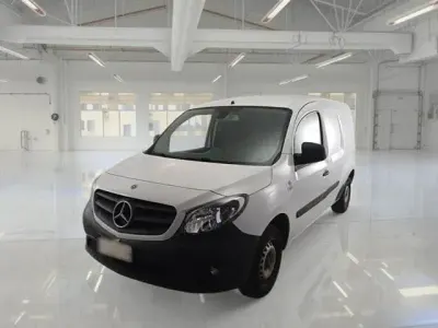 Käytetty Mercedes Citan 111 Business 116 HP (85 kW) 2020 Valkoinen Tila-auto