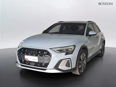 Usata Audi A3 Ambiente 204 CV (150 kW) 2025 Grigio Berlina