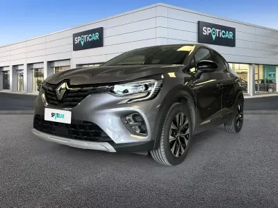 Usata Renault Captur Techno 143 CV (105 kW) 2023 Grigio SUV