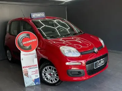Usata Fiat Panda 84 CV (61 kW) 2015 Rosso Utilitaria