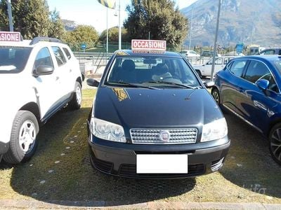 Usata Fiat Punto 60 CV (44 kW) 2009 Nero Utilitaria