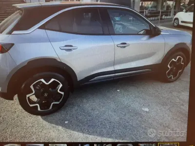 Usata Opel Mokka 131 CV (96 kW) 2024 Grigio SUV