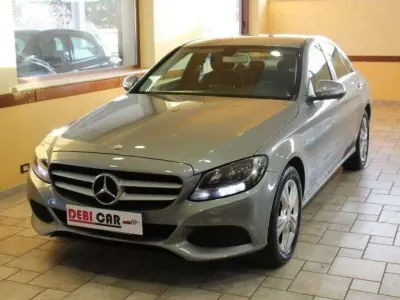 Usata Mercedes C220 136 CV (100 kW) 2014 Grigio Berlina
