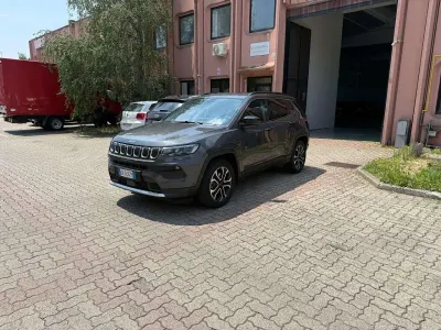 Usata Jeep Compass Limited 131 CV (96 kW) 2022 Grigio SUV