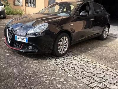 Usata Alfa Romeo Giulietta Business 120 CV (88 kW) 2016 Nero Utilitaria