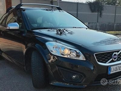 Usata Volvo C30 R-Design 115 CV (84 kW) 2012 Nero Utilitaria