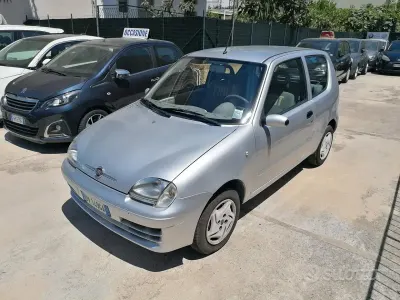 Usata Fiat 600 54 CV (39 kW) 2009 Grigio Utilitaria