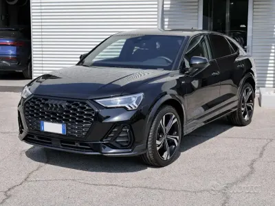 Usata Audi Q3 Sportback Ambiente 150 CV (110 kW) 2024 Nero metallizzato SUV