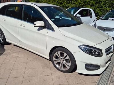 Usata Mercedes B180 Executive 109 CV (80 kW) 2016 Bianco Monovolume