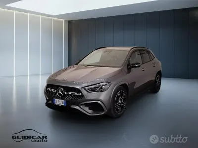 Usata Mercedes GLA200 AMG Line Premium 150 CV (110 kW) 2025 Grigio SUV