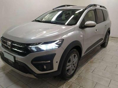 Usata Dacia Jogger Comfort 100 CV (73 kW) 2022 Grigio Monovolume
