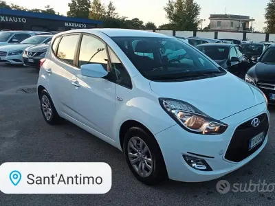 Usata Hyundai ix20 90 CV (66 kW) 2016 Bianco Utilitaria