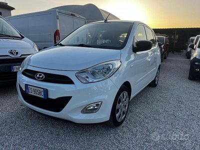 Usata Hyundai i10 Edition 69 CV (50 kW) 2013 Bianco Utilitaria