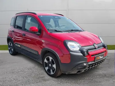 Käytetty Fiat Panda 70 HP (51 kW) 2025 Furio Viistoperä