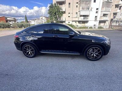 Käytetty Mercedes GLC300 Premium Plus 245 HP (180 kW) 2022 Katumaasturi