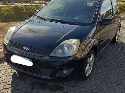 Usata Ford Fiesta 2006 Nero Utilitaria