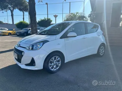 Usata Hyundai i10 Comfort 66 CV (48 kW) 2017 Bianco Utilitaria
