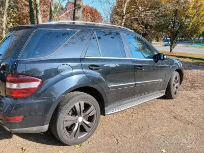 Usata Mercedes ML280 190 CV (139 kW) 2009 Nero SUV