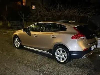 Usata Volvo V40 2016