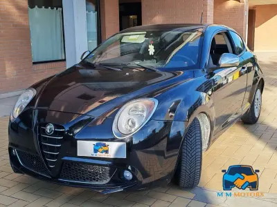 Usata Alfa Romeo MiTo Super 69 CV (50 kW) 2013 Nero Utilitaria